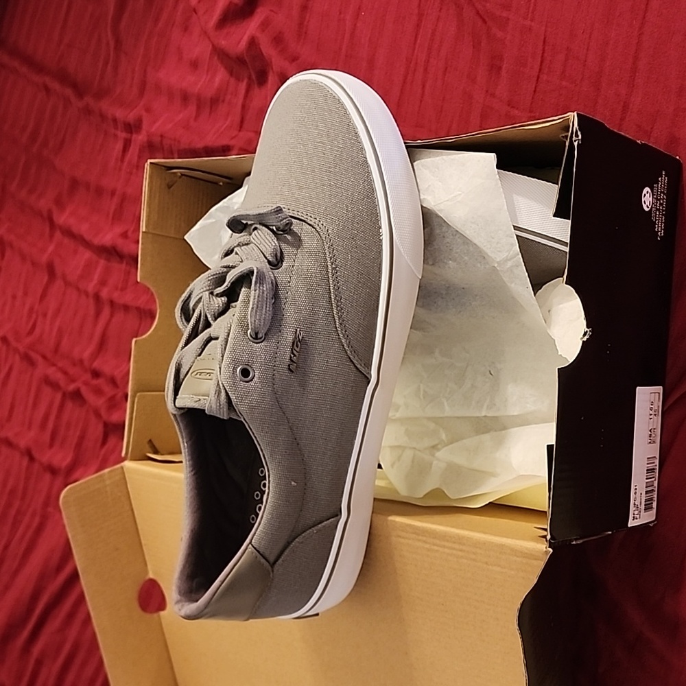 Men's Lugz size 11